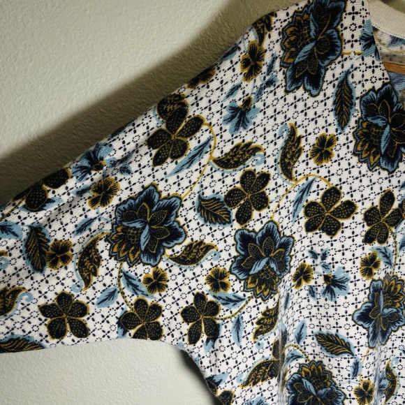 Garnet Hill‎ Floral 100% Cashmere Pullover Sweater V Neck Warm Cozy Boho Size M - Picture 4 of 8